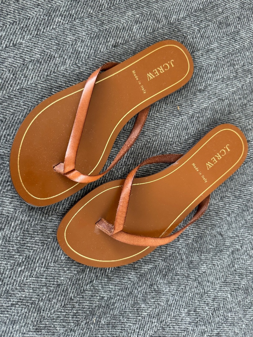 JCREW FLAT LEATHER SANDALS